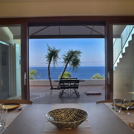 Villa Dinos Tranakatika